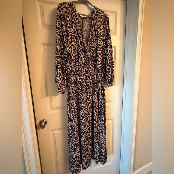 Eloquii Animal Print Long Sleeve Maxi Dress - Picture 2 of 7